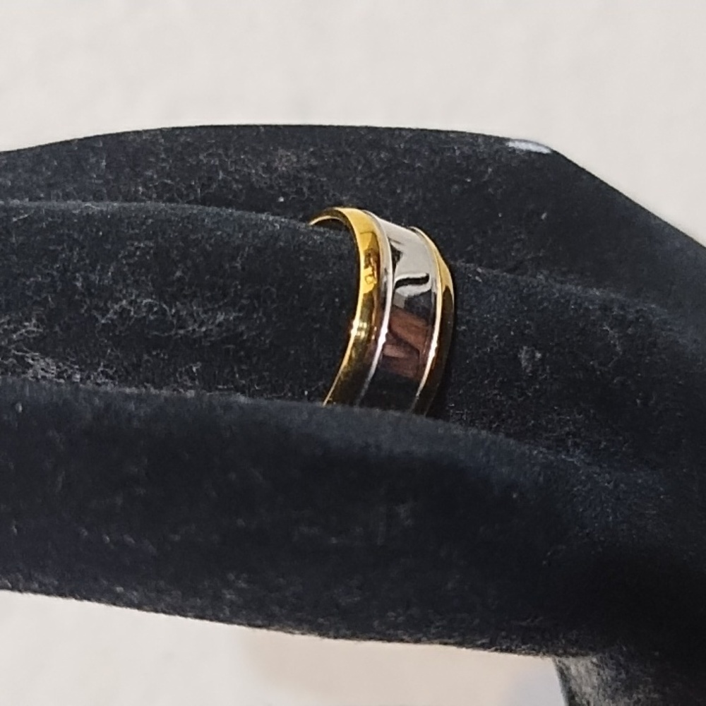 Stainless Steel Ring - Picture 3 of 7